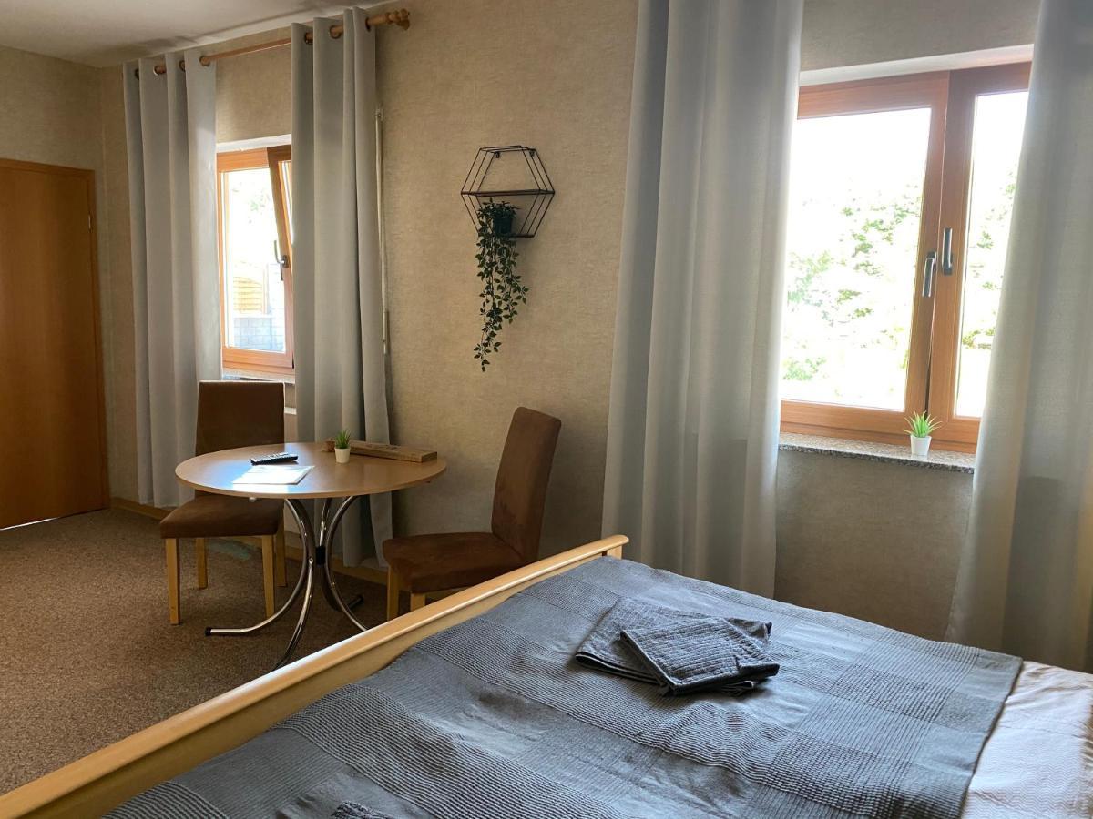 Rooms4Ring Privatzimmer Am Nurburgring Quiddelbach Extérieur photo