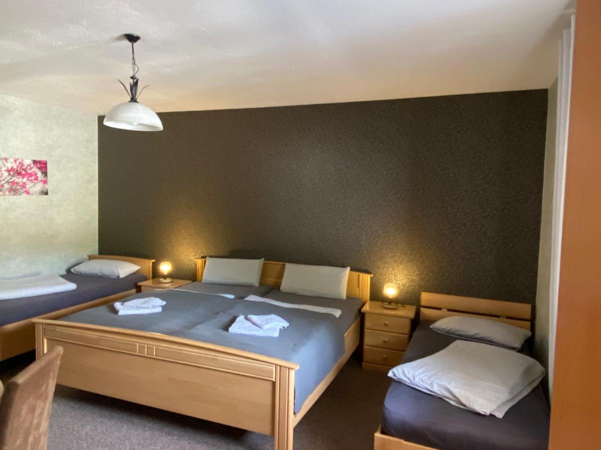 Rooms4Ring Privatzimmer Am Nurburgring Quiddelbach Extérieur photo